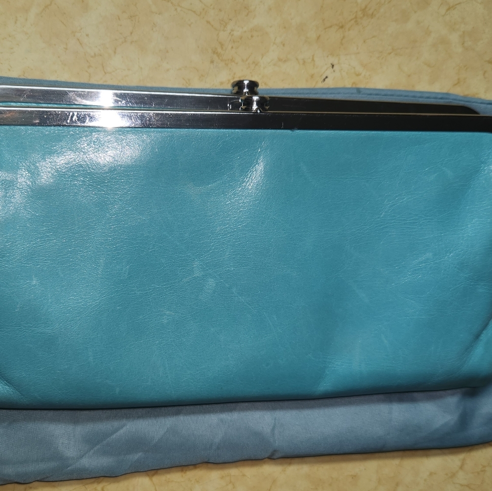 HOBO Lauren Clutch Wallet